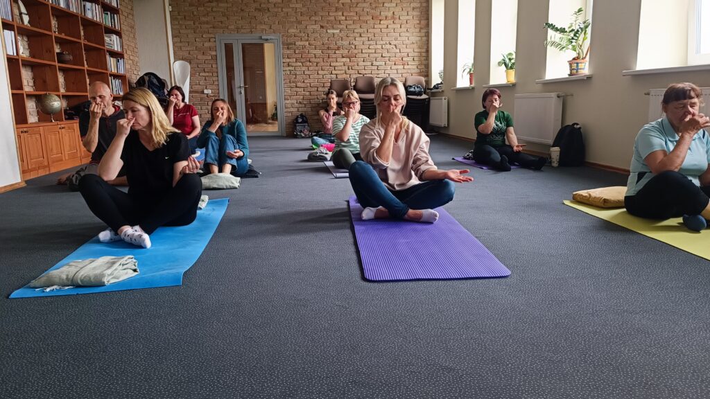 vidinė ramybės upė, savęs paieįka, emocijos, meditacijos, meditacija, nemokama, šiauliai, terapija, joga