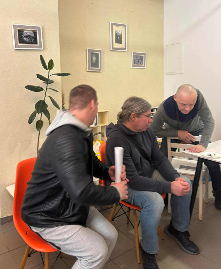 2ecf74e4-21f7-48da-8d49-9e744501e8f6