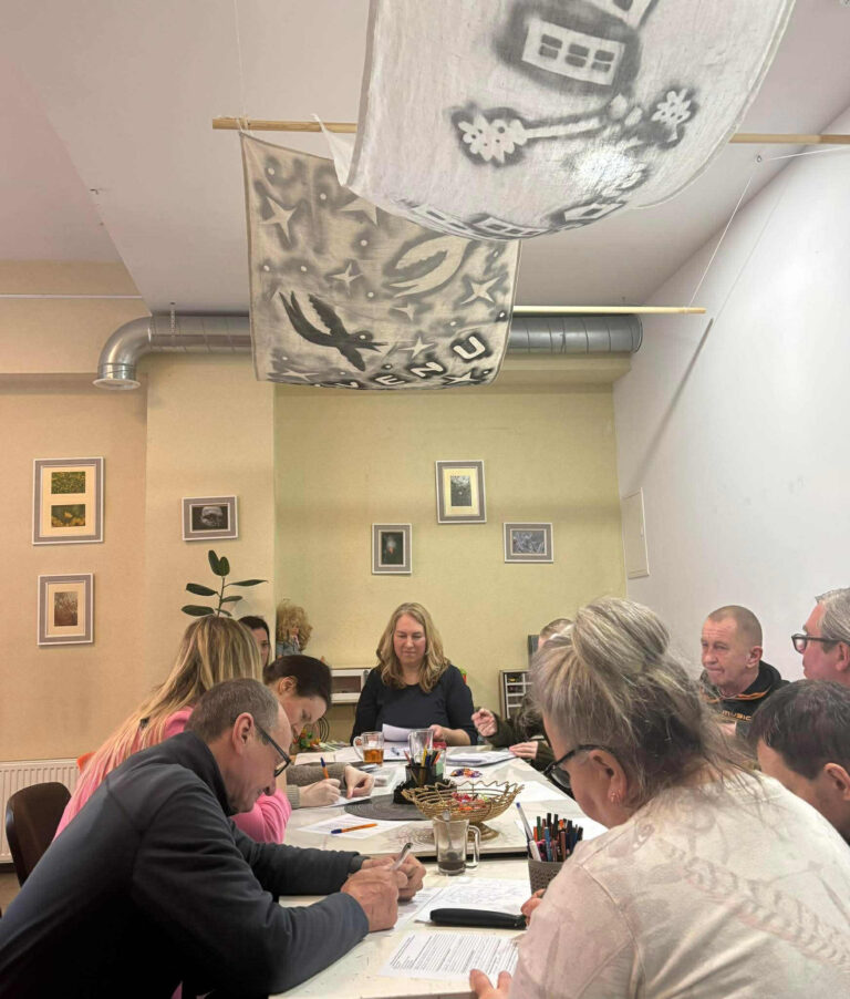 5347b6fb-f187-48f8-997a-5b0e98107b47